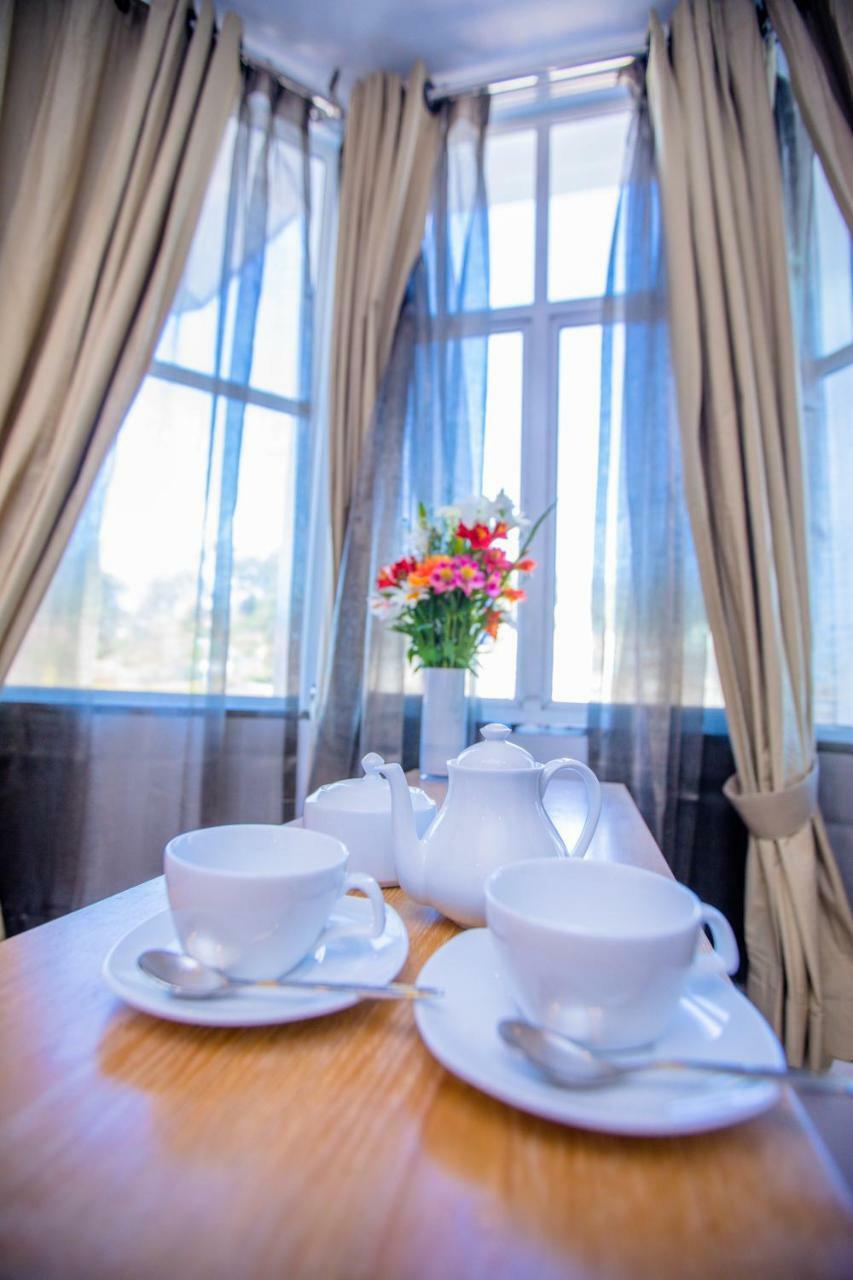 Hotel Huddle Nuwara Eliya Esterno foto